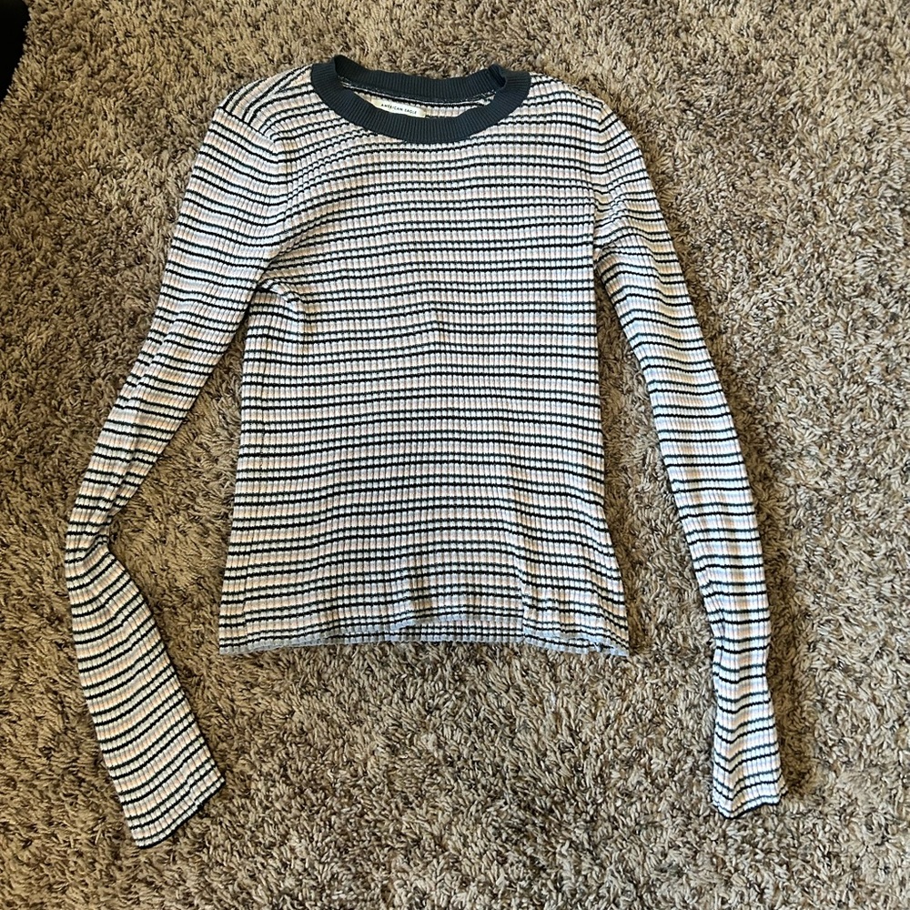 American Eagle Long Sleeve Top Size Medium
